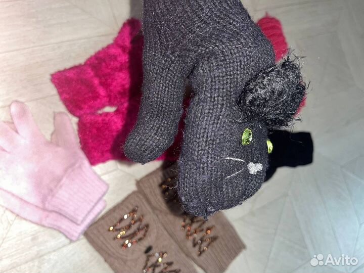 Детские варежки и перчатки