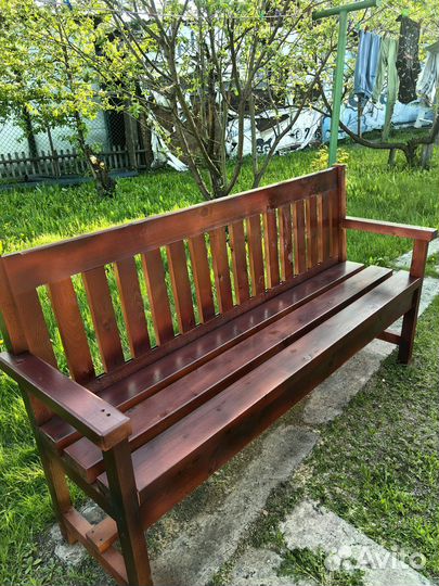 Скамейка деревянная
