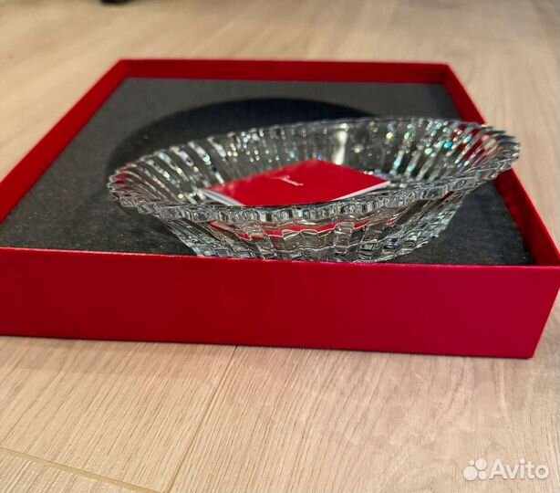 Салатница baccarat 19,5см