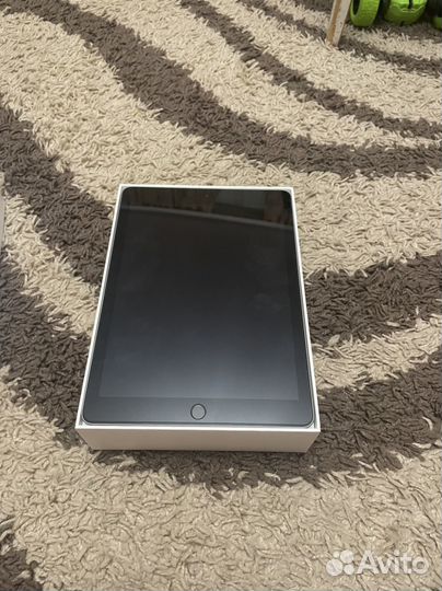 iPad 6 32gb Wi-Fi