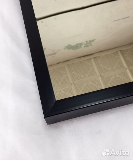 Зеркало 137х43см. в чёрном багете