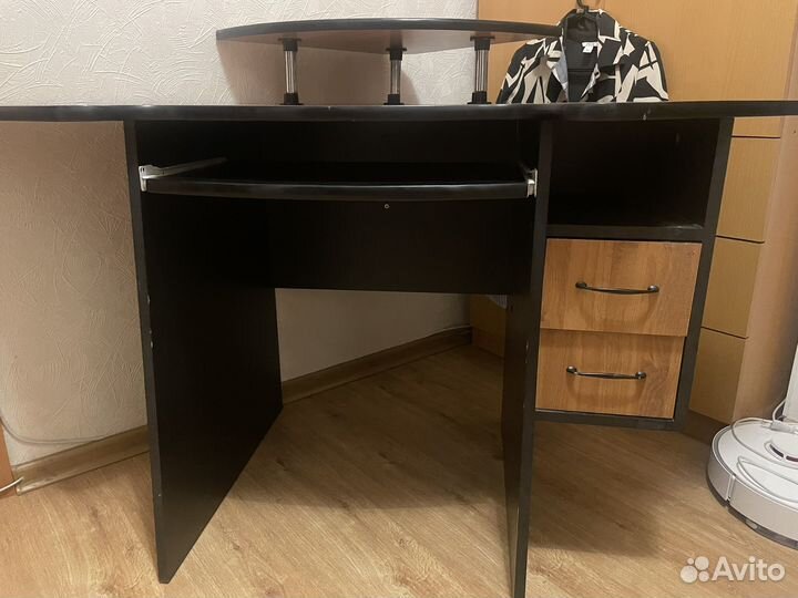 Компьютерный стол бу