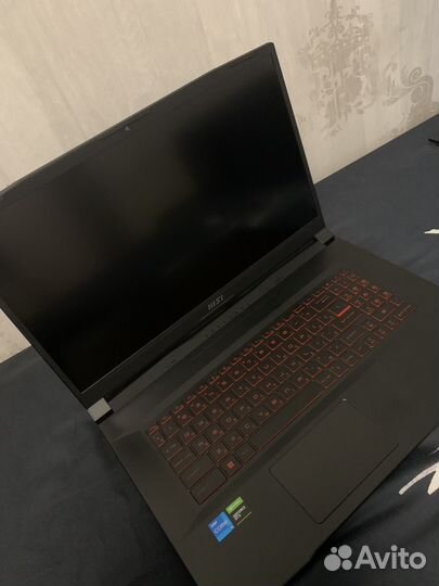 Игровой ноутбук msi 17 3