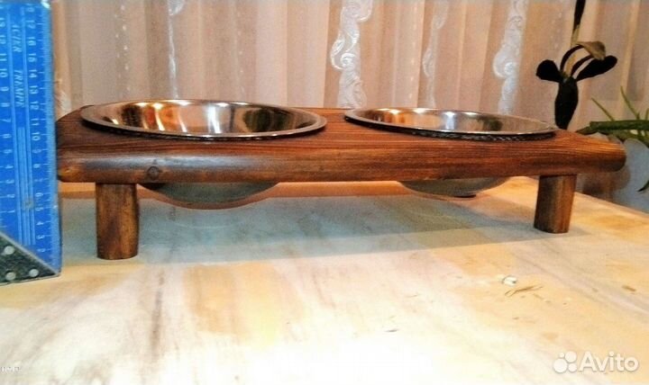 Подставка под миски