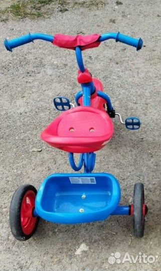 Детский трехколесный велосипед