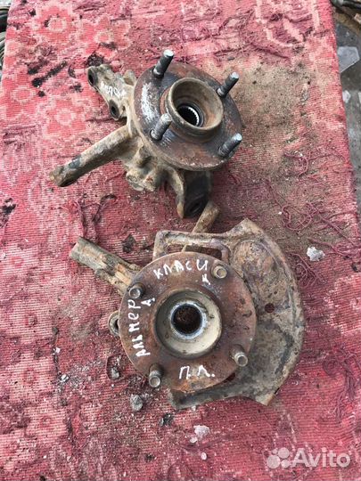 Кулаки поворотные Nissan almera classic B10