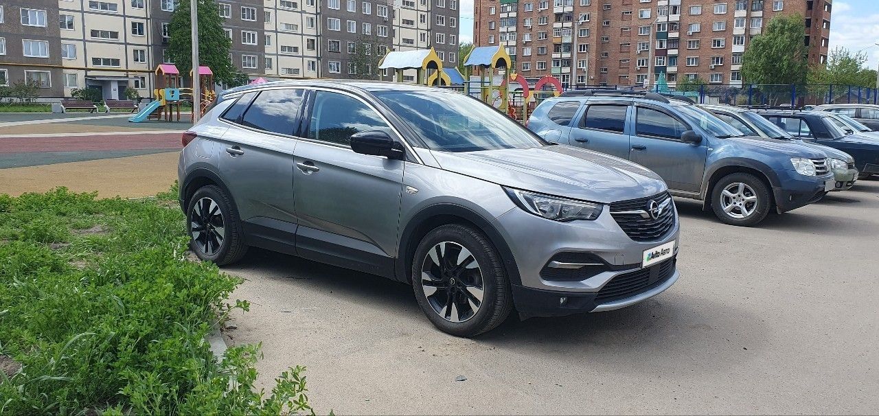 Opel Grandland X: фото из отзыва