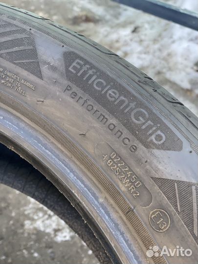 Goodyear EfficientGrip Performance 215/50 R19