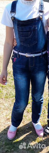 Джинсовый комбинезон для девочки