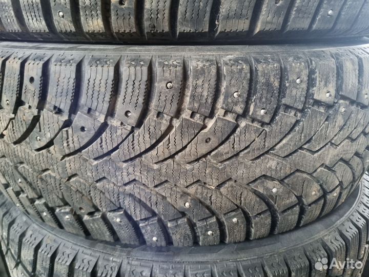 Formula Ice 215/55 R16 98T