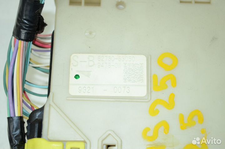 Блок предохранителей салонный Lexus Is250 GSE25