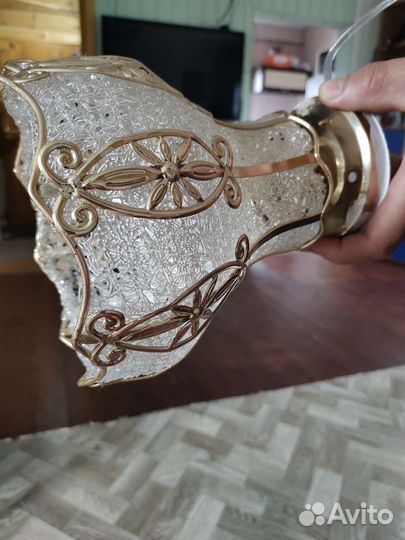 Люстра одиночная