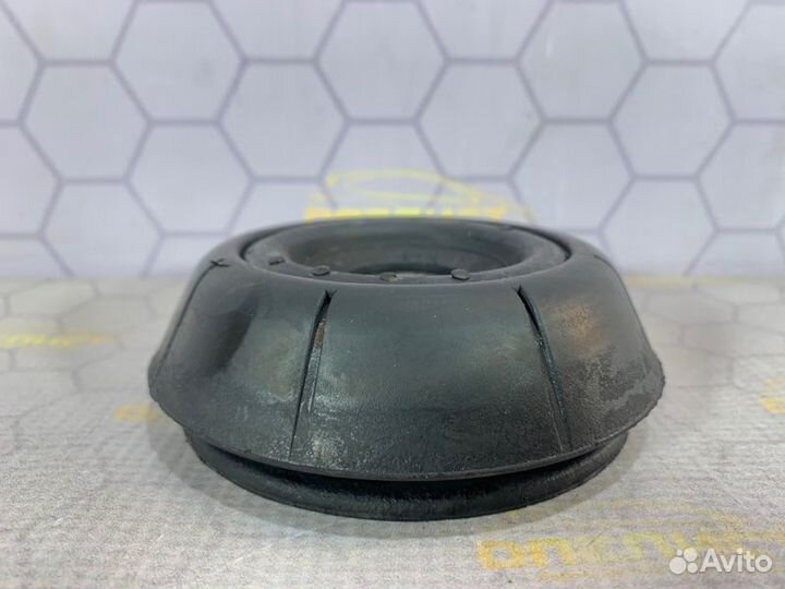 Опора амортизатора передняя Opel Vectra B 2000