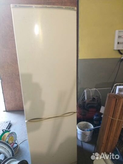 Холодильник