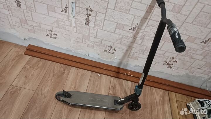 Трюковой самокат