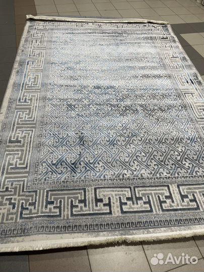 Ковры 2 на 3 новые