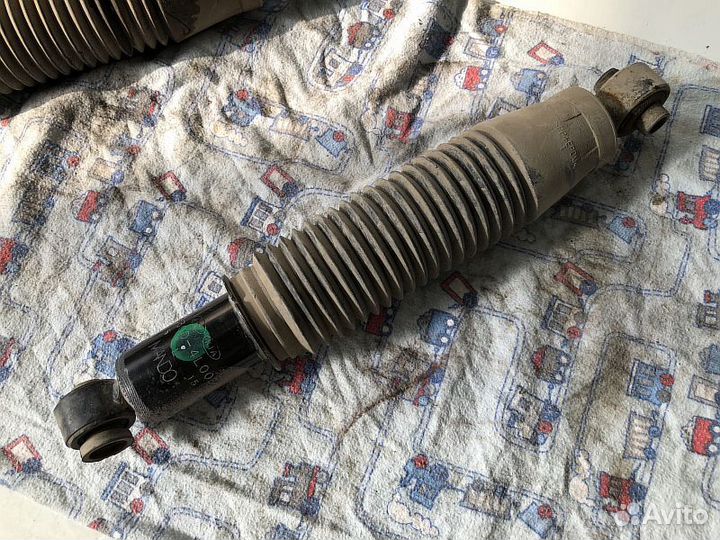 Амортизаторы задние Hyundai Solaris