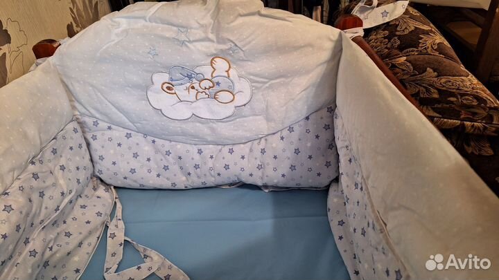 Бортики в кроватку