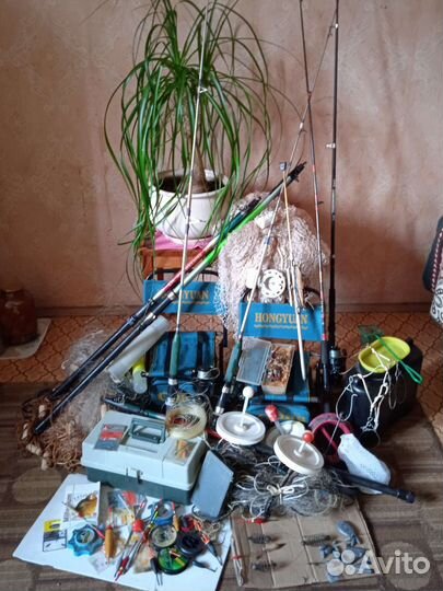 Рыболовные снасти. Цена за всё. Много предметов