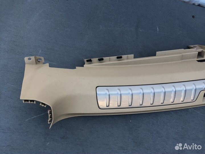 Обшивка багажника BMW X6