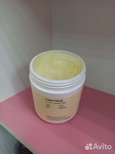 Маска даст фору люксовым брендам в наличии