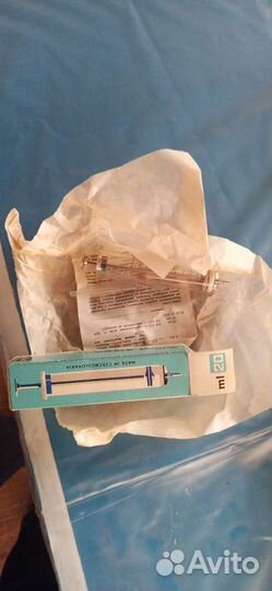 Шприцы и иглы медицинские стеклянные СССР