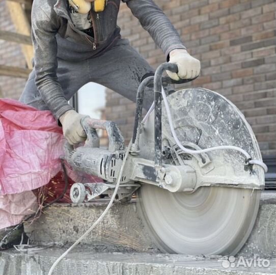 Алмазная резка стен проемов