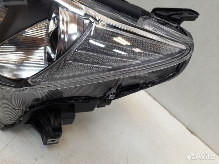 Фара левая Toyota Rav4 CA40 2012-2015