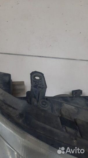 Фара передняя правая Opel Vectra