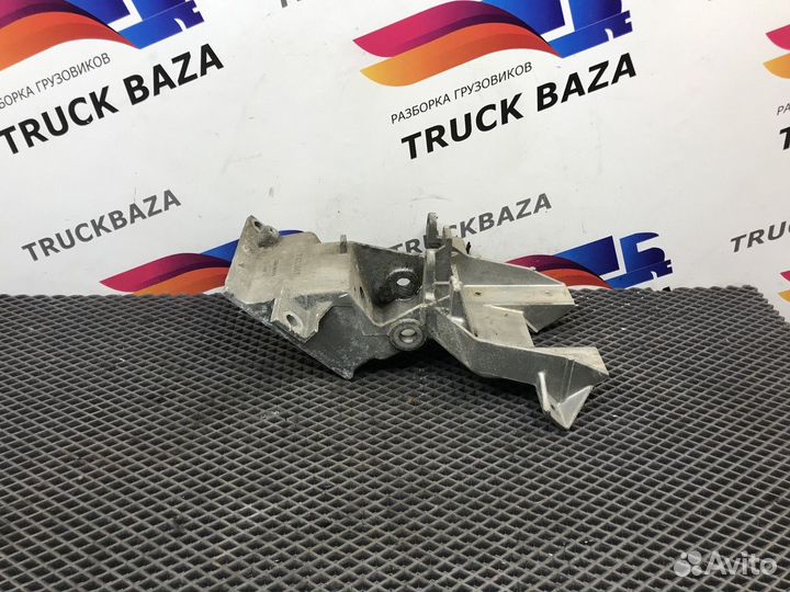 Блок педалей Renault Magnum