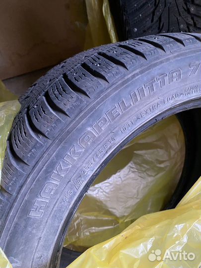 Nokian Tyres Hakkapeliitta 7 255/45 R18