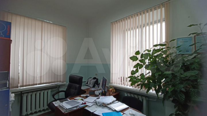 Склад, 100 м² и офис 45,7 кв.м