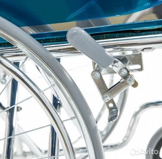 Кресло-коляска инвалидная с литыми колесами FS874