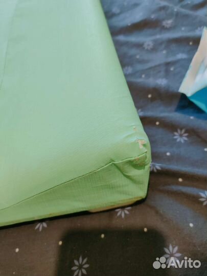 Пеленальная доска на кроватку