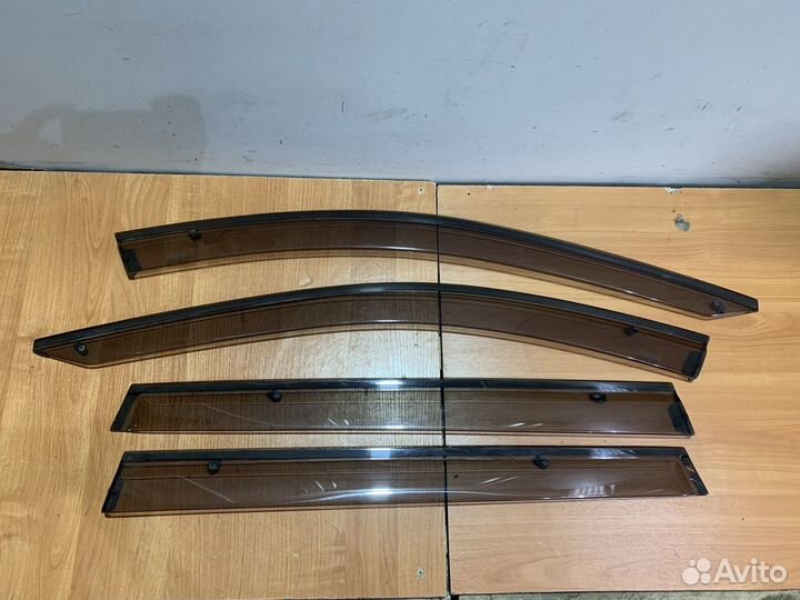 Ветровики оригинал Bmw f11 туринг