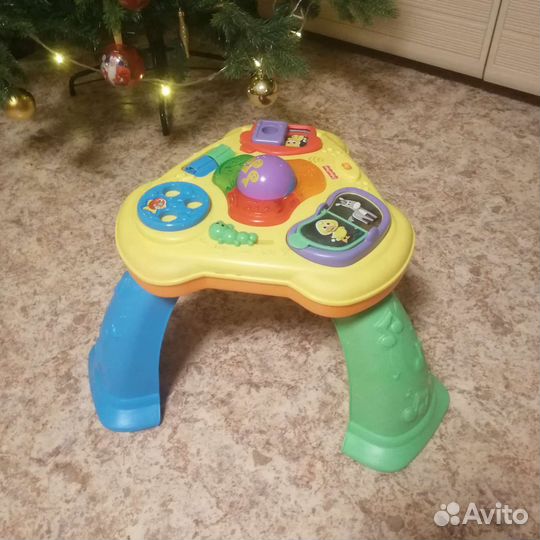 Развивающий столик fisher price