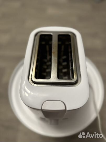 Тостер hyundai белый