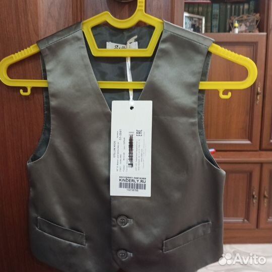 Жилетки для мальчика 98