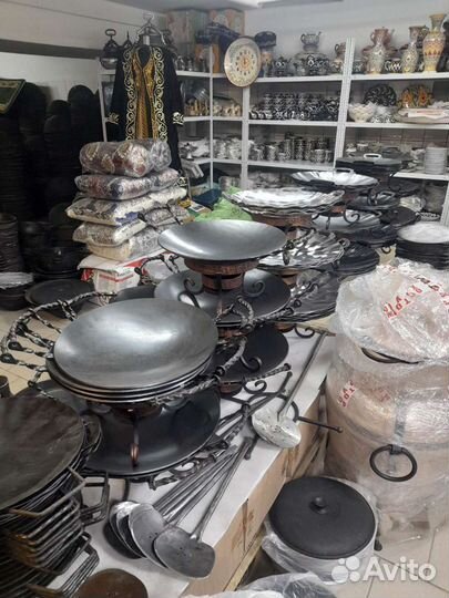 Садж чугунный с подставкой