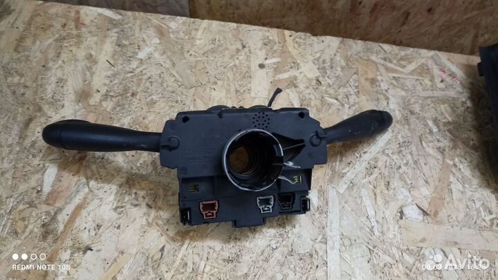 Подрулевой блок переключателей peugeot 307