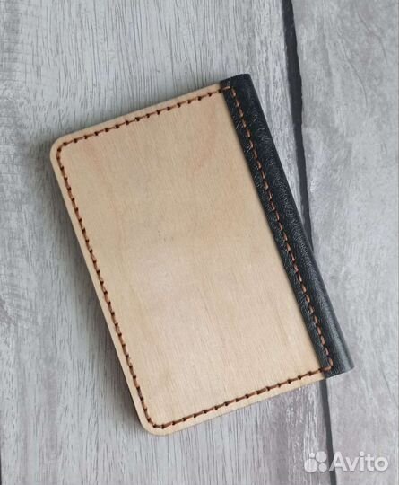 Обложка с Вашей гравировкой для паспорта