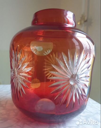 Ваза для цветов красное стекло из СССР