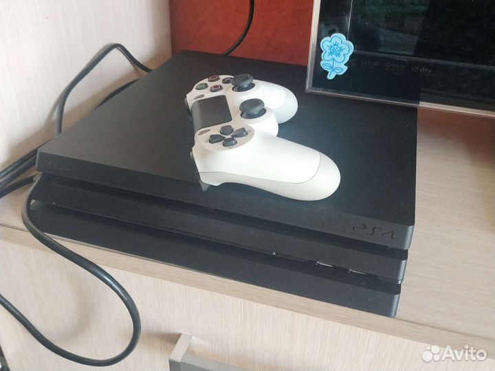 Sony PS4 pro 1tb