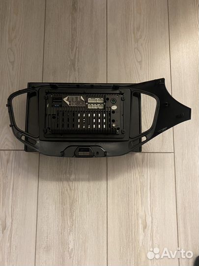 Магнитола на LADA Vesta