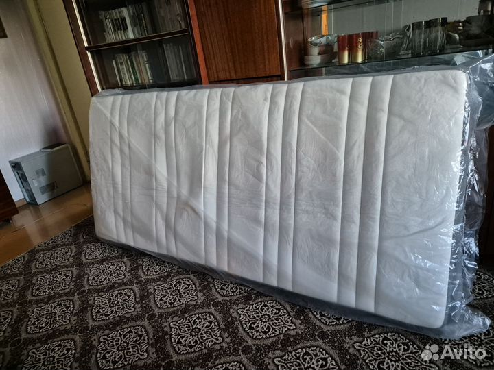 Матрас IKEA Hovag 200 x 90