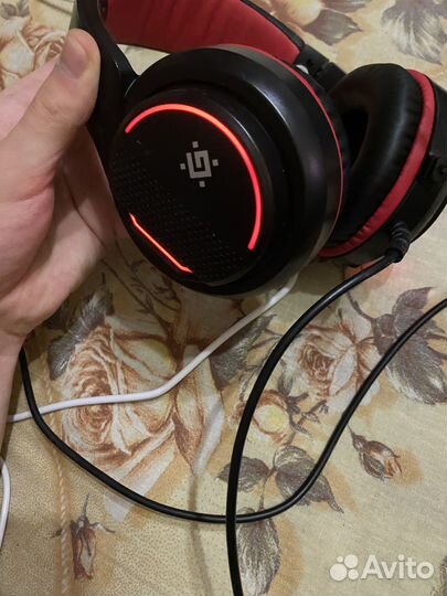 Игровые наушники с микрофоном