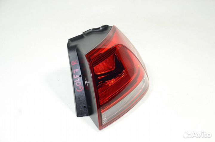 Фонарь наружний задний правый Volkswagen Golf 5G1