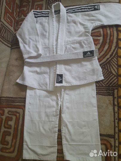 Кимоно для дзюдо adidas