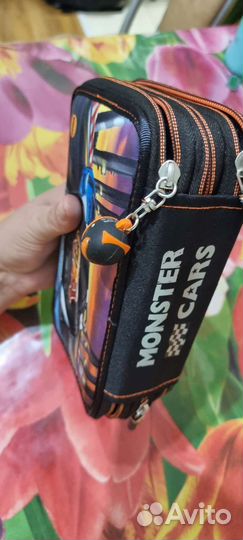 Пенал школьный новый