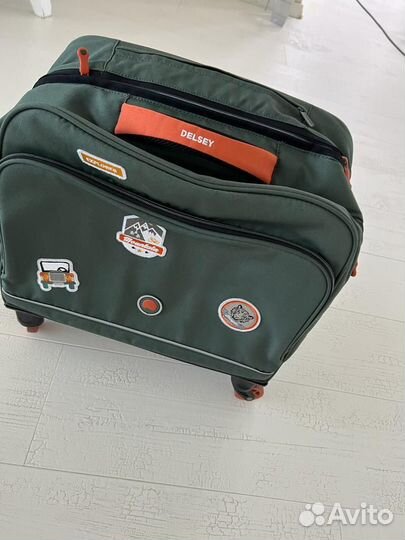 Рюкзак школьный на колесах и можно на тренировки